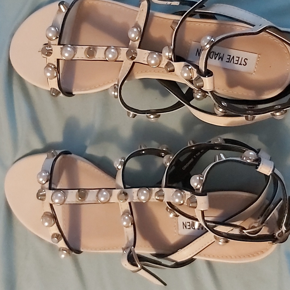 Steve Madden Pearl-Embellished Nude and Black T-Strap Sandals
